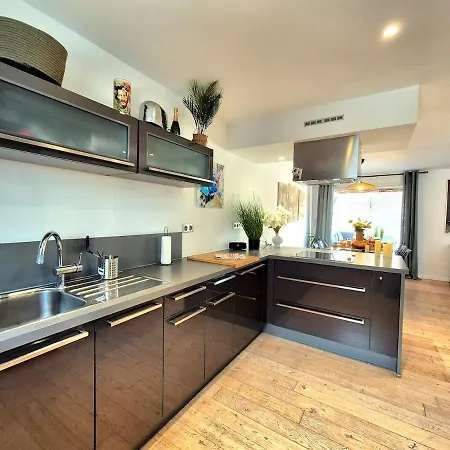 וילה La Maison Des Iris - Clim - Patio - Parking נים