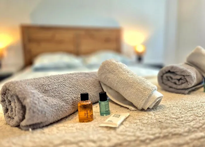 La Maison Des Iris - Clim - Patio - Parking * Nîmes