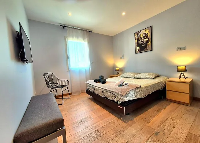 La Maison Des Iris - Clim - Patio - Parking *